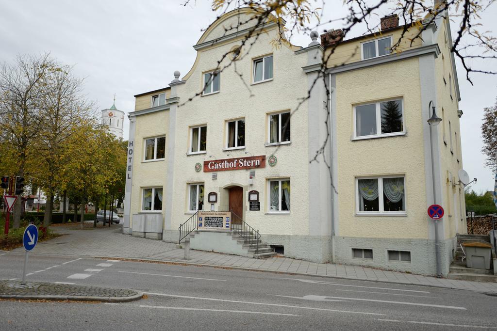 Hotel Stern Gersthofen Buitenkant foto
