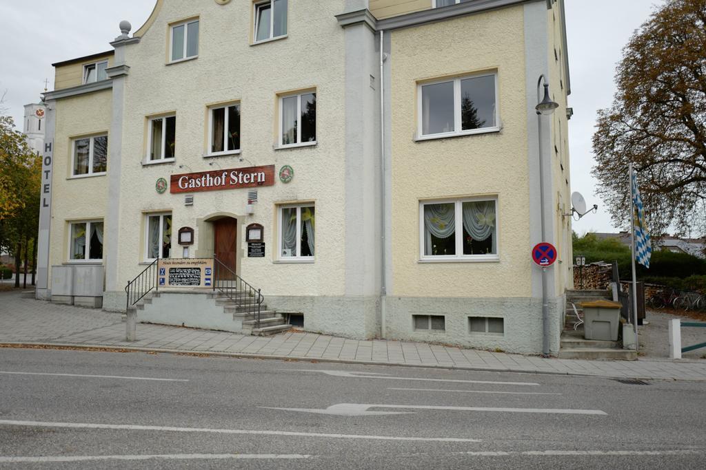 Hotel Stern Gersthofen Buitenkant foto